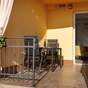  Apartment La Vista Apartments With Pool Kroatien